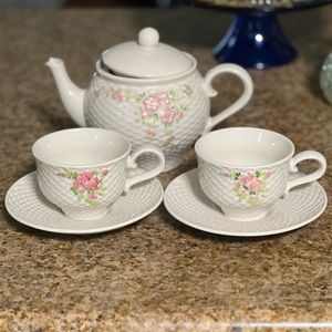 Vintage 1985 Teleflora Teapot Set